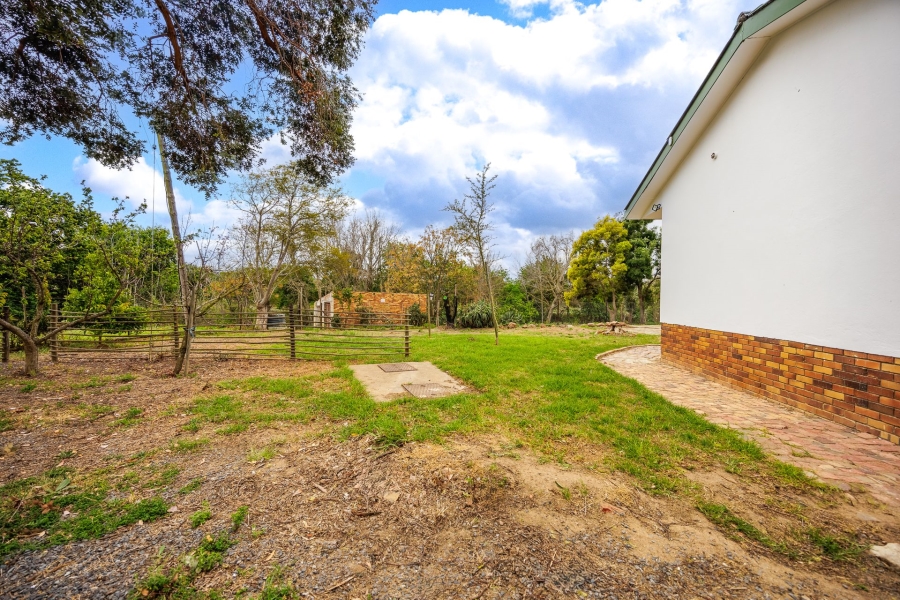 3 Bedroom Property for Sale in Koelenhof AH Western Cape